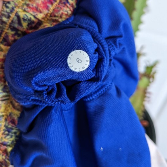 Lululemon Hotty Hot Seawheeze Special edition - Picture 5 of 11